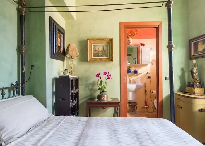 Terrarium Trastevere, Boutique With Terrace Rzym